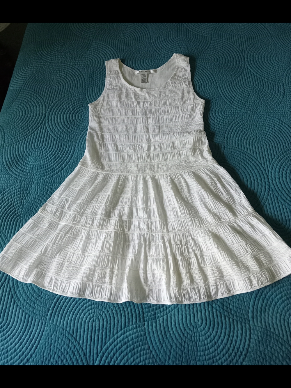 Max Studio White Sleeveless Dress